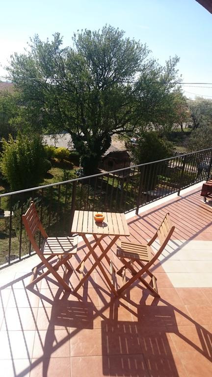 Mandic Rooms Goris Exterior photo